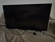 Toshiba Smart TV And Hitachi