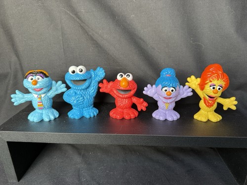 Sesame street furchester - street,