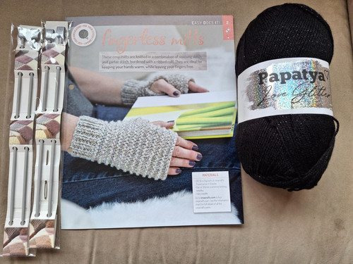 Knitting kit fingerless - ",