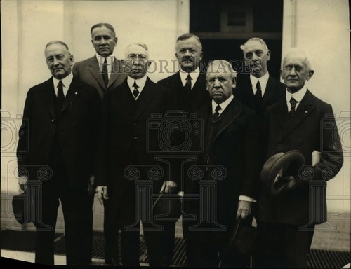 1922 press photo foster - j.,