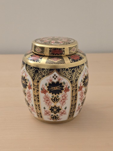 Royal crown derby old - crown, imari