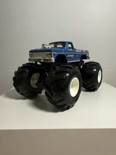 Hot wheels bigfoot 4x4x4 - hot,
