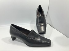 CAPRICE size 6 black leather