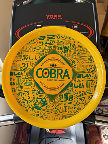 Cobra world beer round plastic - cobra,