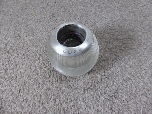 Silver ribbed glass match - &,