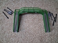 Hornby R076 Footbridge OO