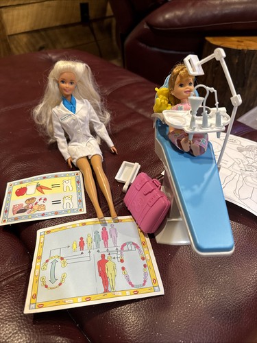 Vintage 1996 barbie - vintage,