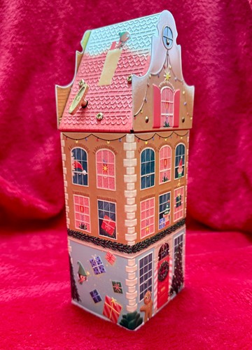 Musical town house gingerbread - town,