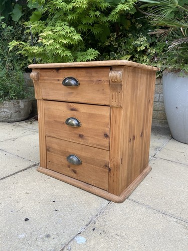 Vintage pine bedside table - pine,
