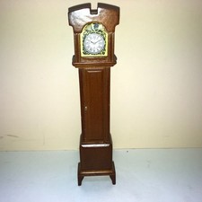 1:12 Scale Dolls House