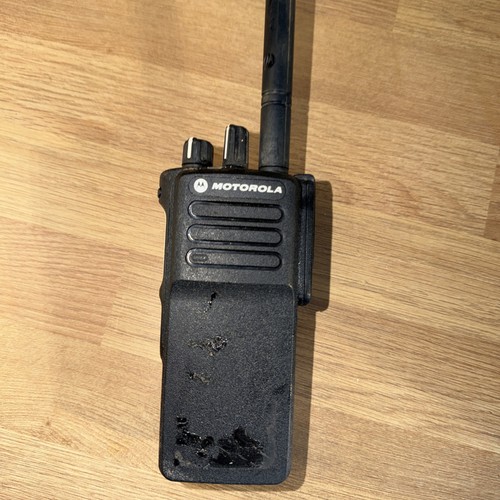 Motorola dp4400e uhf - motorola,