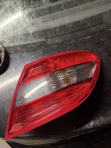 Mercedes class c180 mk3 w204 - c-class,