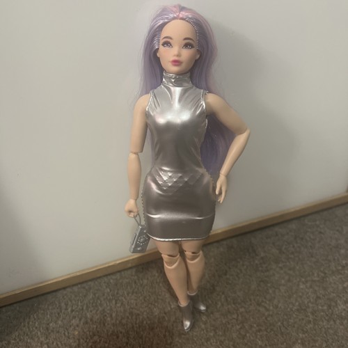 Curvy barbie - curvy,
