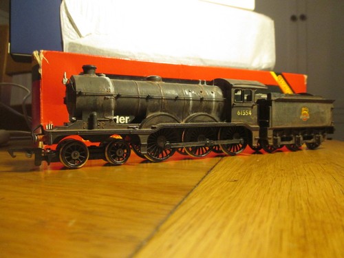 Hornby gauge b12 weathered - b12,