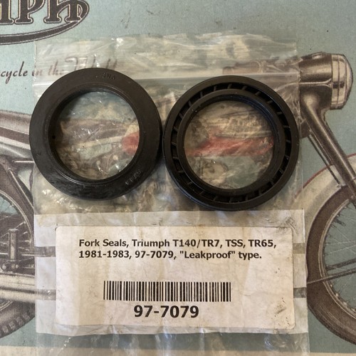 Triumph t140 parts - triumph,