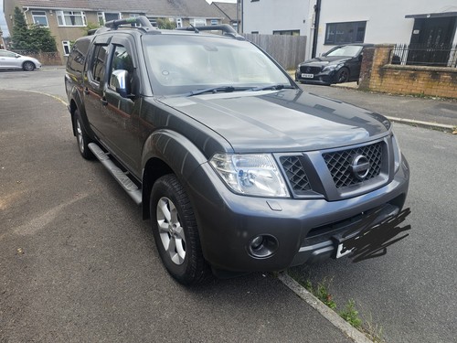 2011 nissan navara - nissan,