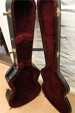 Guild Acoustic Guitar Hard Case - Black