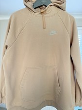 Nike Woman’s Force Is Female