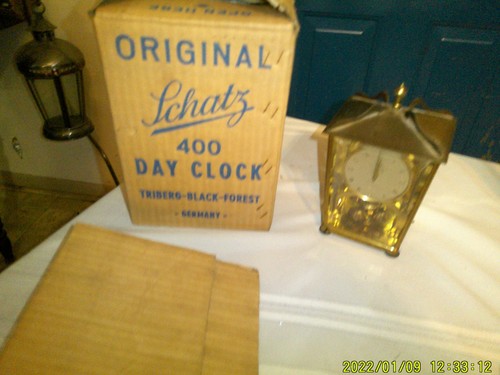 Vintage schatz 400 day clock - day,