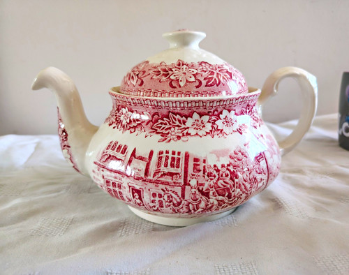 Royal tudor ware coaching - tudor,