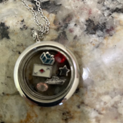 Effy with love - with, locket
