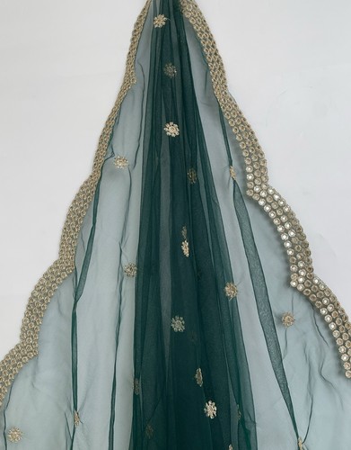 Dark green scallop border - scallop,