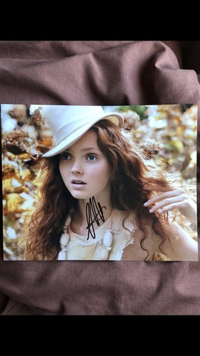 Lily cole genuine autograph - cole,