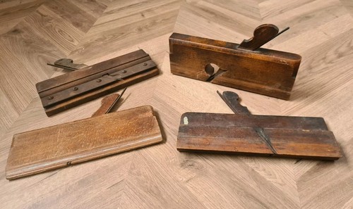 Vintage wooden moulding - x4,