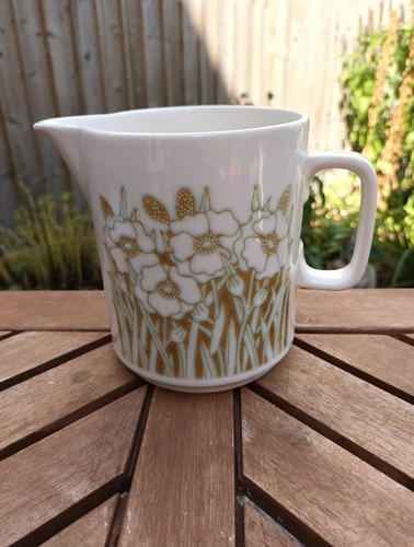 Hornsea fleur jug one - -,