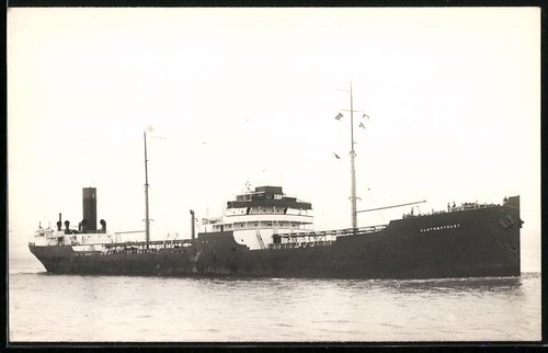 Photography cargo ship - , beacon