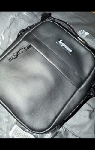 Supreme black crossbody bag - supreme,