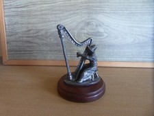 SUPERB PETWER MODEL HARP & HARPIST HAND MADE 12 STRING UPRIGHT WALES MODEL 5ins