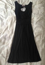 Dorothy Perkins Black Deep V
