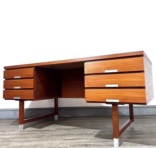 Scarce mid century - scarce, desk