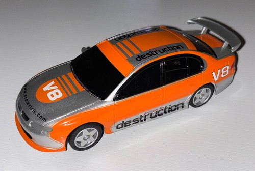 Scalextric hornby holden - scalextric,