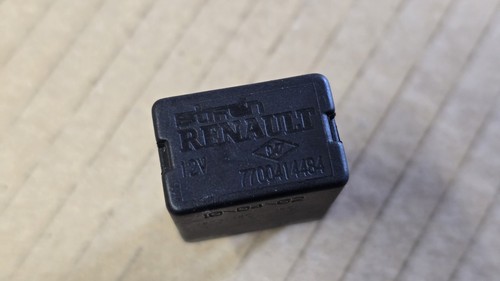 Renault pin 12v black relay - 5,