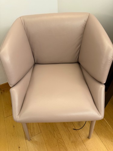 Natuzzi leather chair