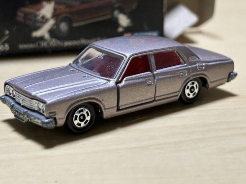 Tomica toyota crown - tomica,