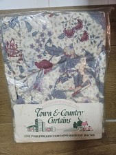 Vintage Town & Country One Pair Frilled Curtains With Tie Backs 46x42 117x107