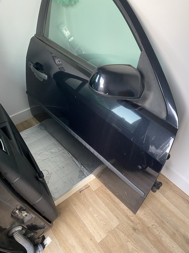 Mondeo mk3 driver door - mondeo,