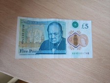 Great british pound - £5, note