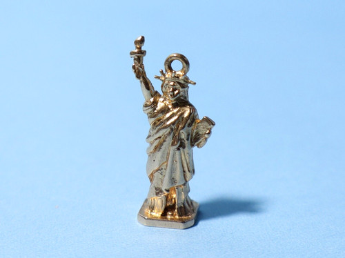 1960 9ct gold statue - 1960,