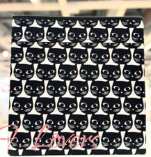 4 x IKEA White/Black Patterne