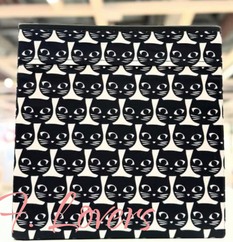 Ikea white black patterne - 4, x