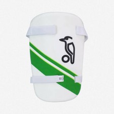 Kookaburra Cricket 500 Outer