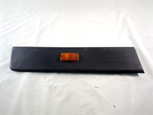 1306610070 external trim right - trim,