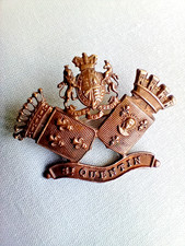 French St Quentin Royal Coat of Arms Sweetheart Badge WW1