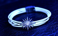 Original Design Real Leather Rhinestone Diamante Magnet Clip Lock Bracelet