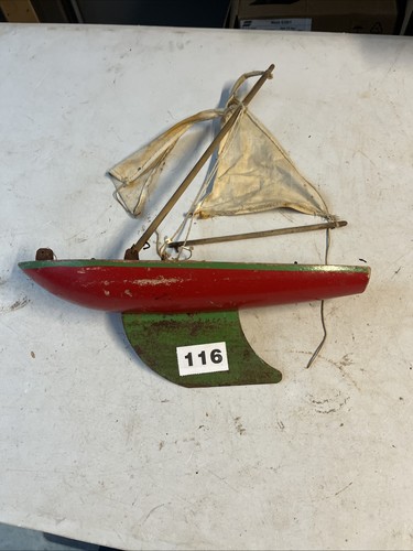 Vintage 1960s star - , pond