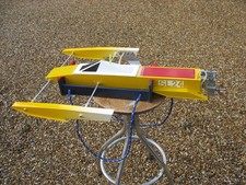 Fast Electric Outrigger based